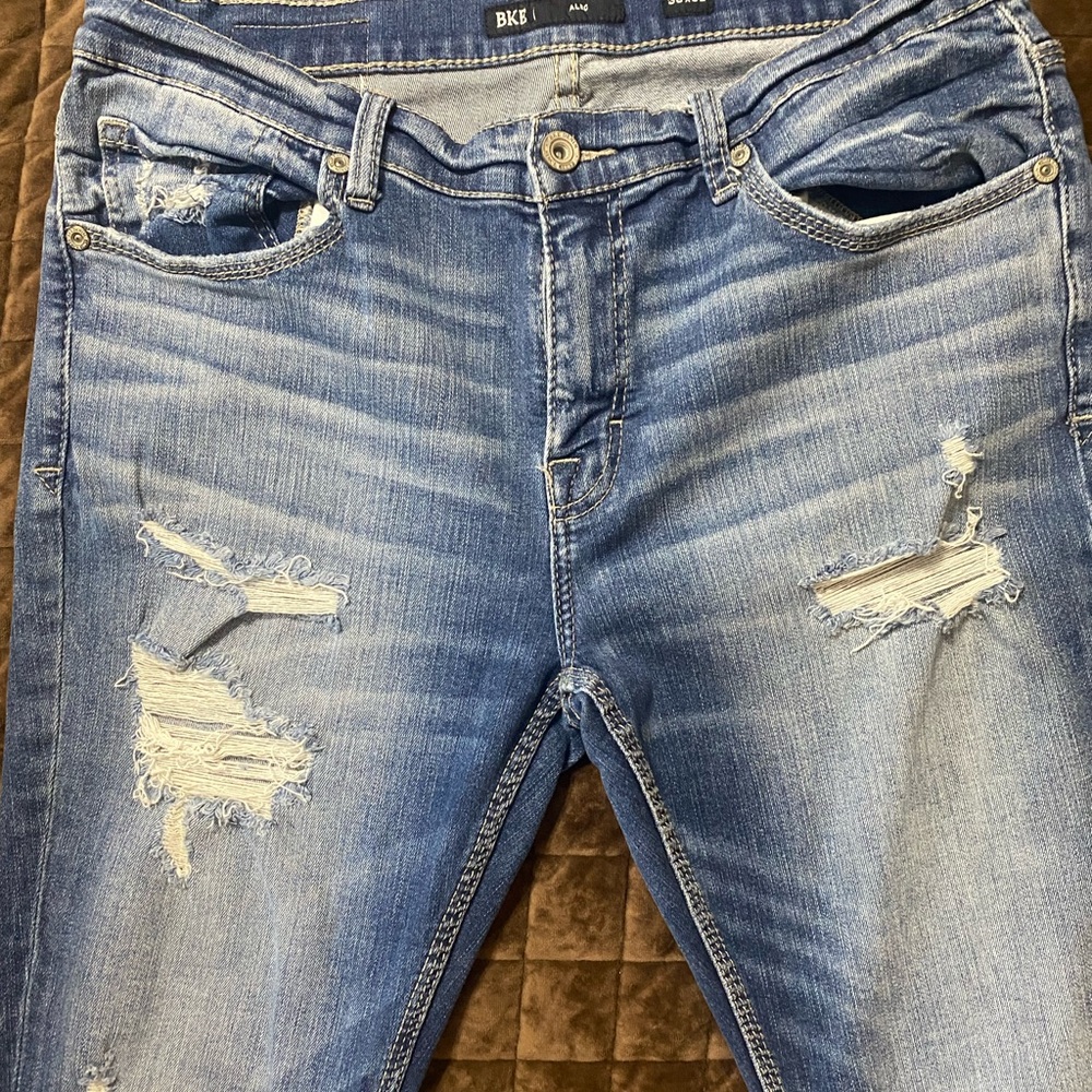 BKE Light Blue Distressed Jeans